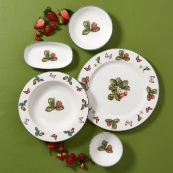 Strawberry 26 Parça Yemek Kahvaltı Takımı