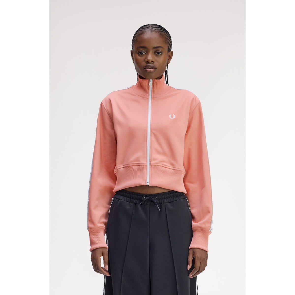 Fred Perry J4133 Cropped Taped Track Kadın Ceket – PEMBE - Görsel 1