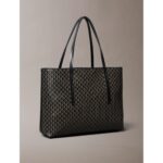 Ck Lv04f3267g Emblem Aop Small Tote Kadın Çanta – KAHVERENGİ - Görsel 2
