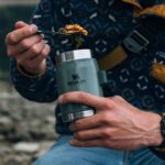 Stanley 10-09382-004 Stanley Klasik Paslanmaz Çelik Yemek Termosu Kaşıklı 0,40lt Yeşil - YEŞİL - Görsel 5