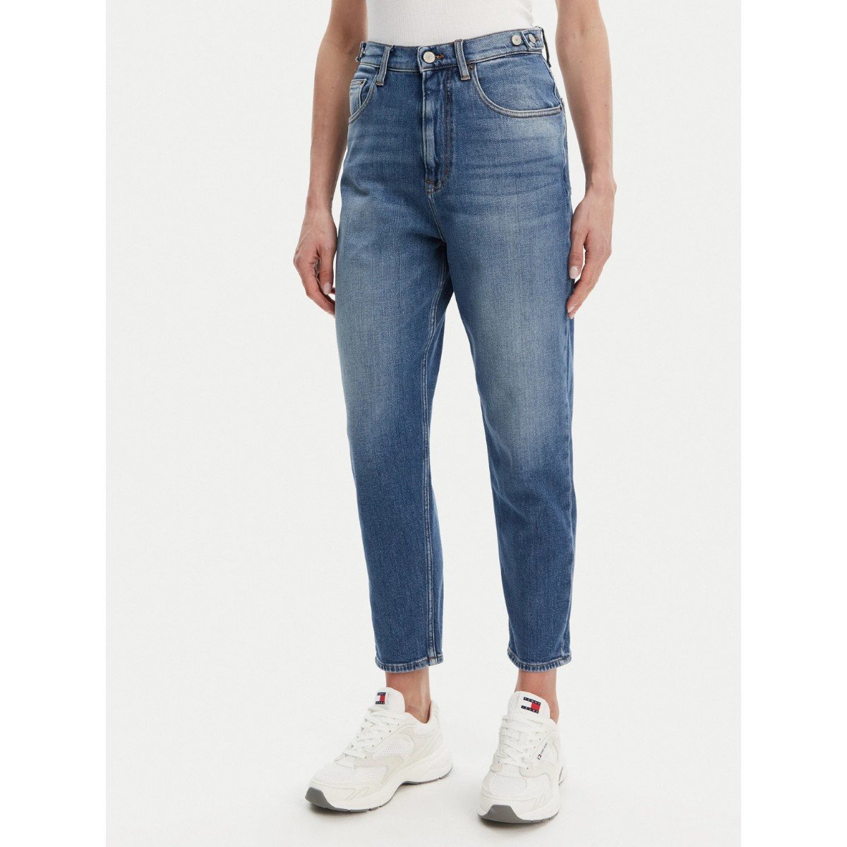 168336-0-th-dw0dw20578-mom-jean-uh-tpr-tab-bi0134-kadin-pantolon-014715385c31 Th Dw0dw20578 Mom Jean Uh Tpr Tab Bı0134 Kadın Pantolon – LACİVERT - Görsel 1