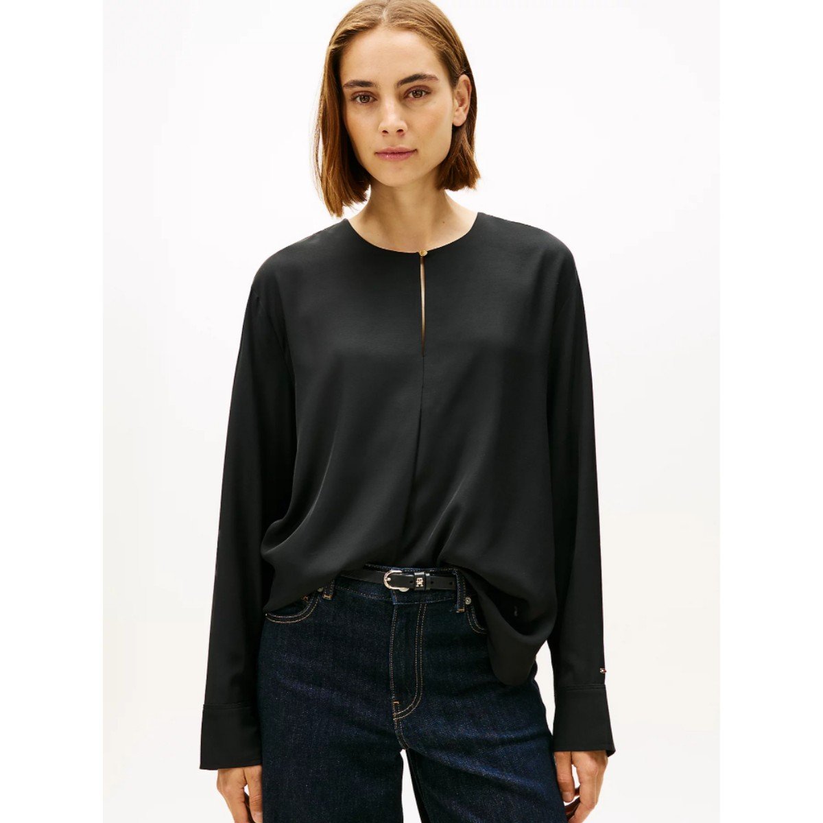 170366-0-th-ww0ww47339-soft-vis-ls-relaxed-blouse-kadin-gomlek-016cfe508dca Th Ww0ww47339 Soft Vıs Ls Relaxed Blouse Kadın Gömlek – SİYAH - Görsel 1